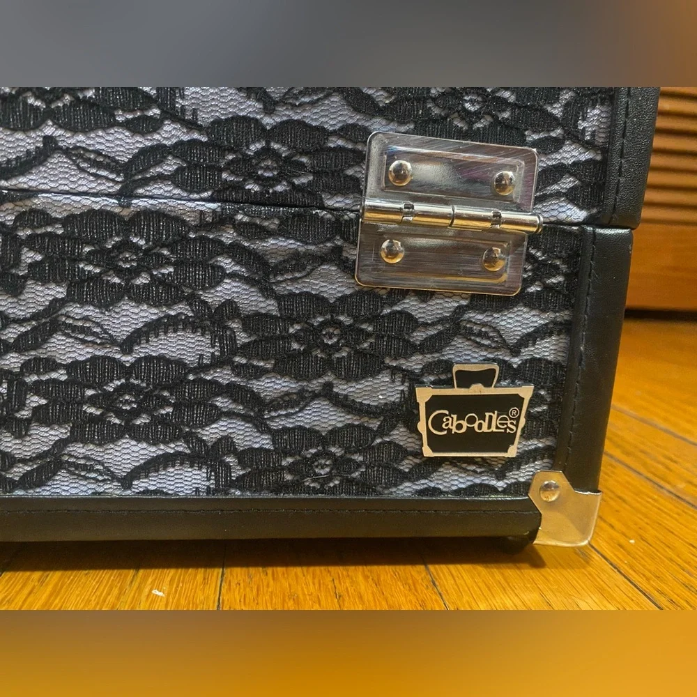 Caboodles 11 excluding